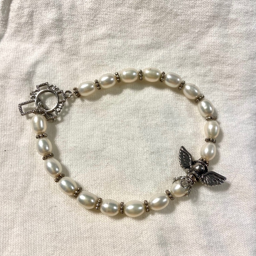 Pearl and Bali silver bracelet